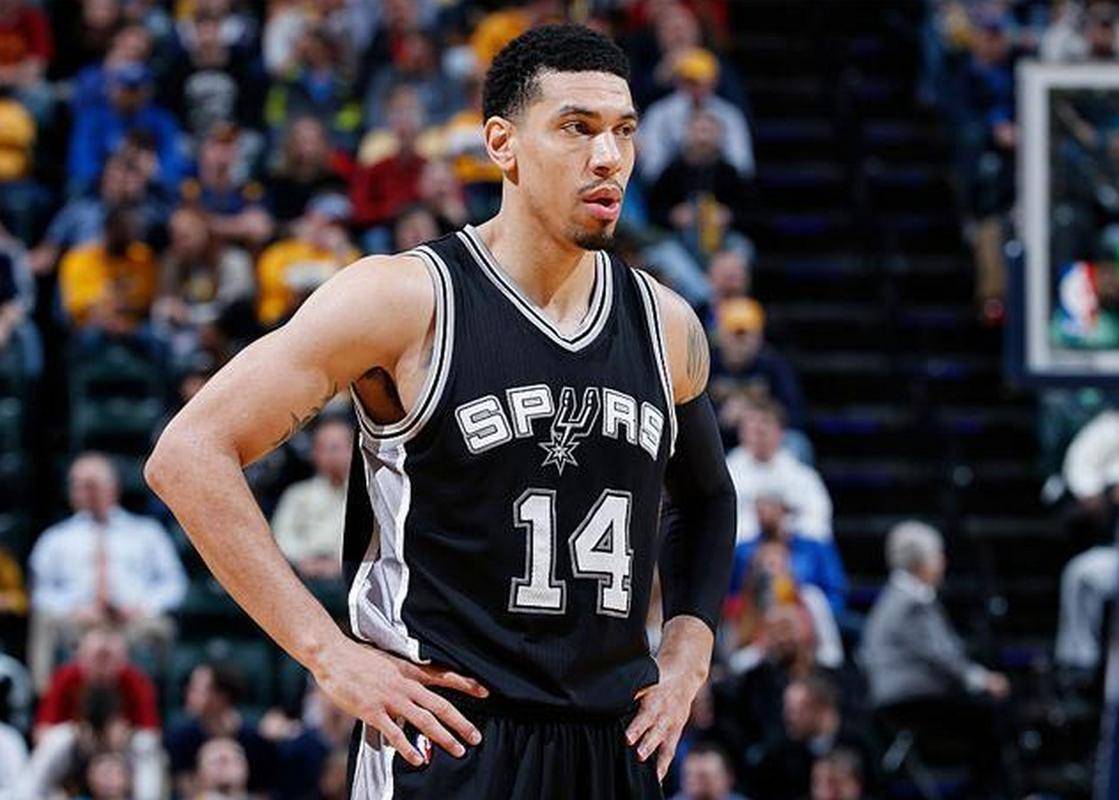 米兰登录入口 -从北京首钢再遭质疑备战CBA季后赛到今晨国际米兰止住颓势，丹佛掘金更衣室发声备战法国杯的简单介绍