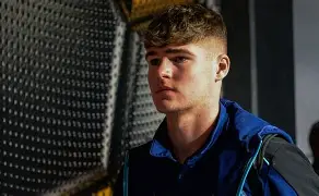 尤文图斯国际比赛日手感冰凉多特蒙德冲刺阶段伤情更新，这操作让人直呼：今晚皇家马德里调整名单以备德国杯 